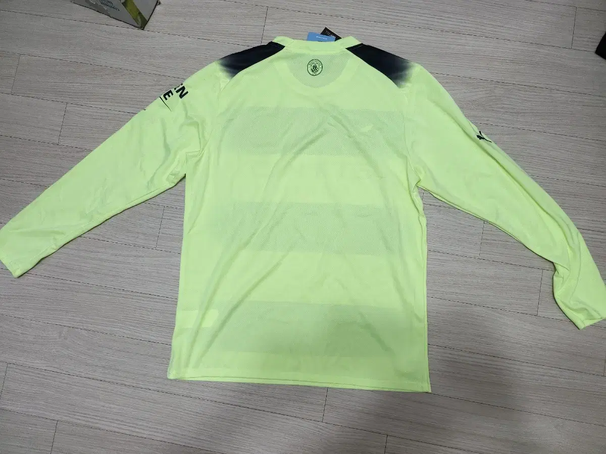 thumbnail-5